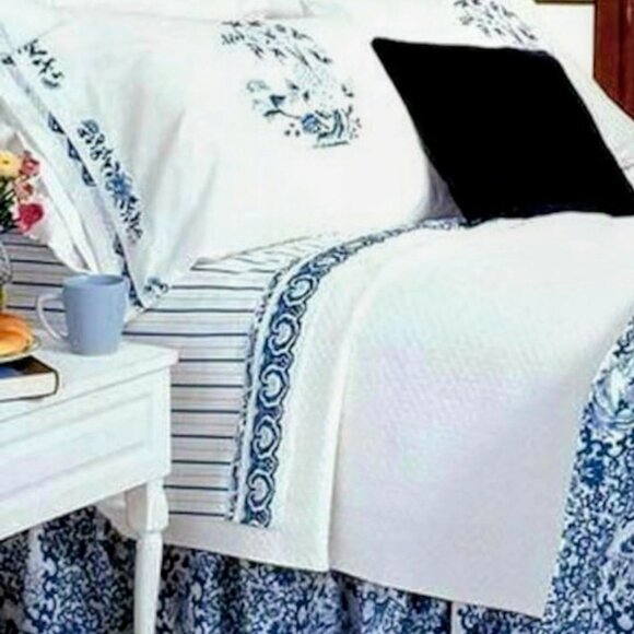 Two (2) Ralph Lauren Tamarind Porcelain Blue King Ruffled Pillow Shams - Picture 1 of 6